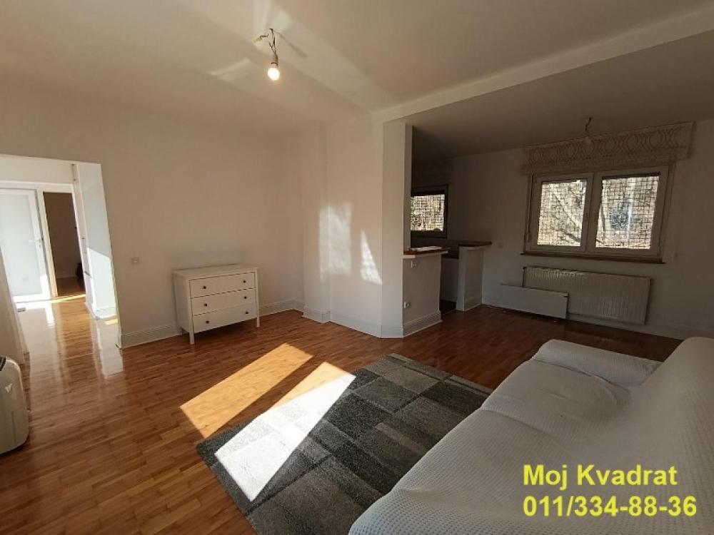 Glavna slika - Kuća za izdavanje, 95m2, 900€