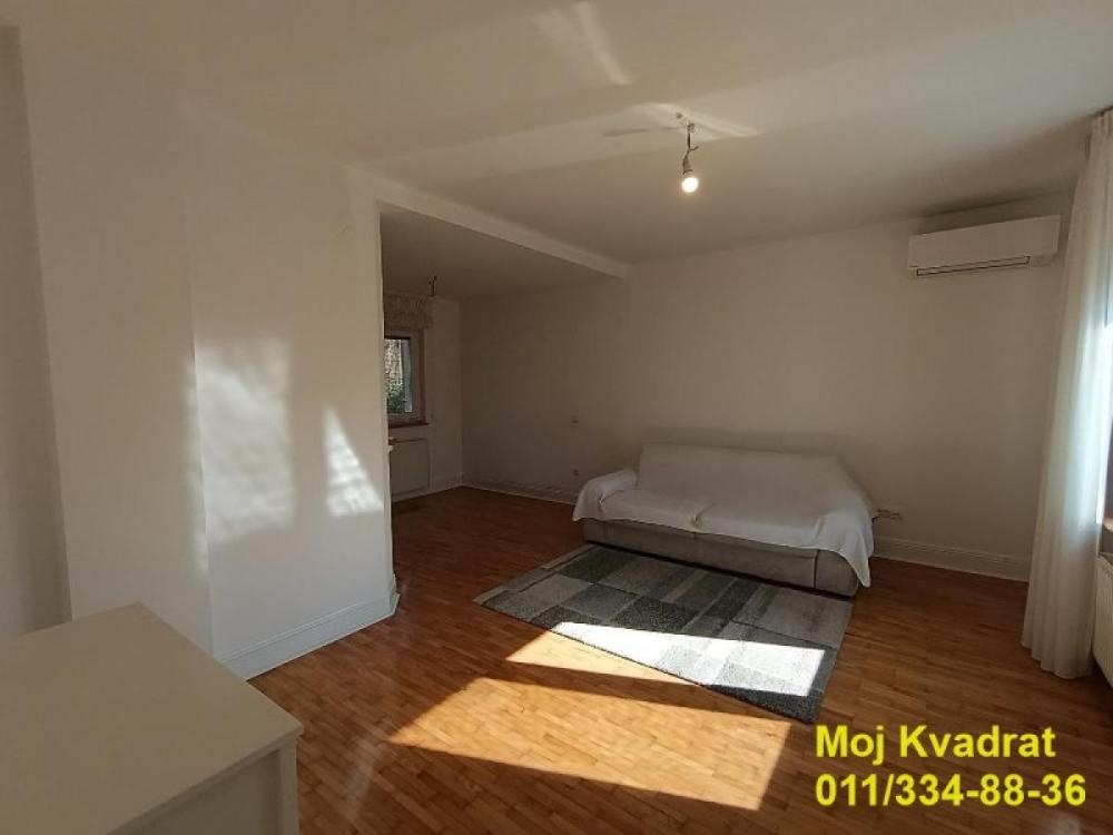 Slika 2 - Kuća za izdavanje, 95m2, 900€