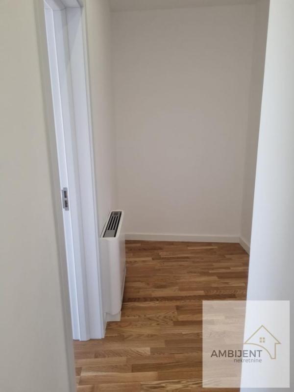 Slika 4 - Četvorosoban stan na prodaju, 92m2, 335.000€