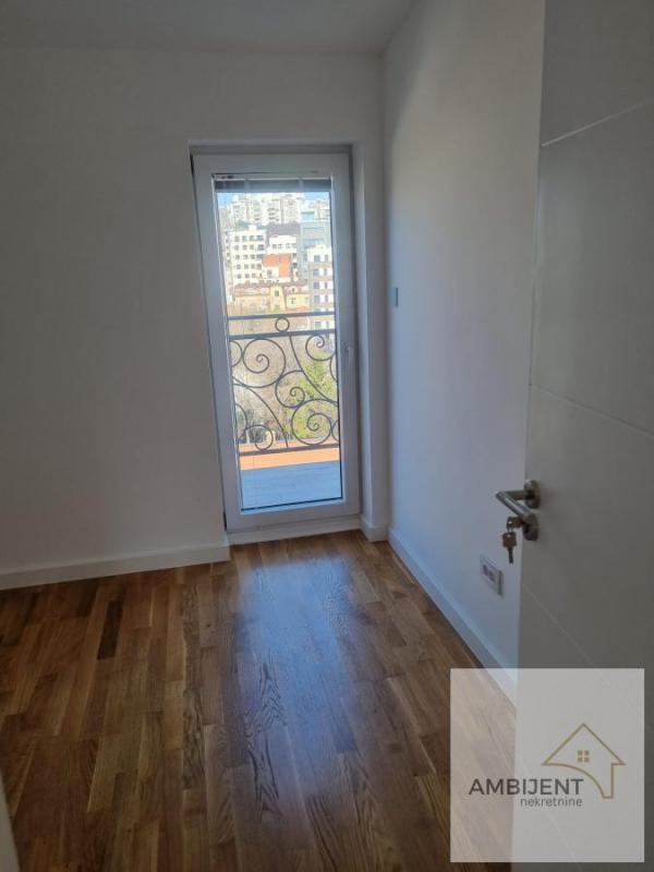 Slika 6 - Četvorosoban stan na prodaju, 92m2, 335.000€