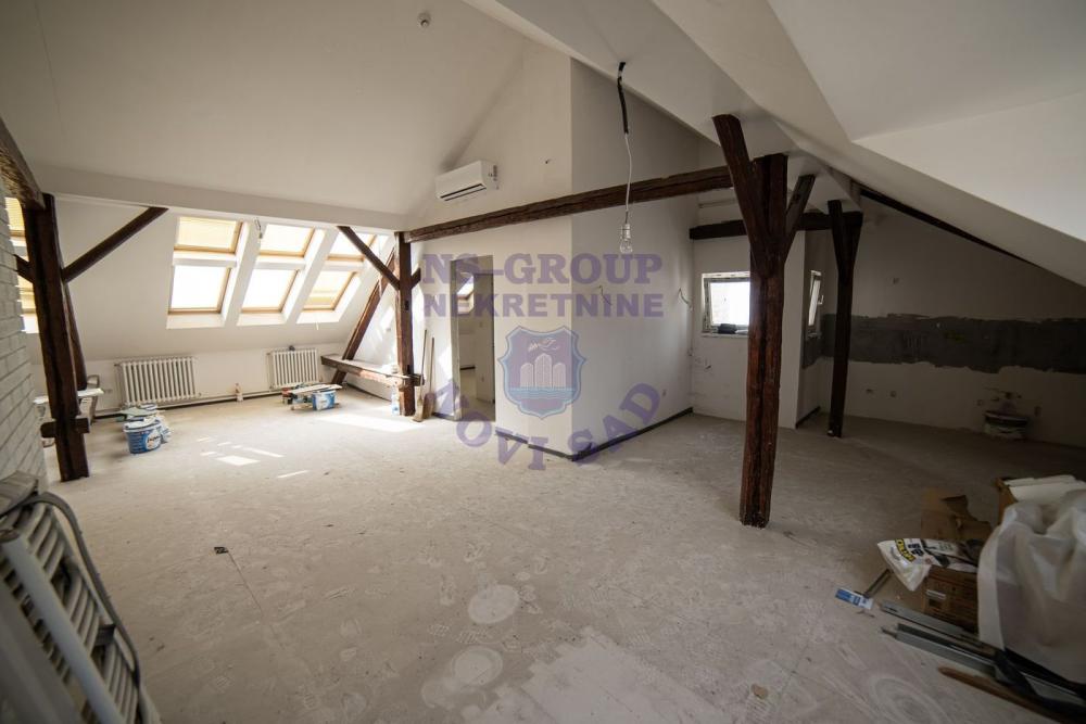 Slika 3 - Njegoševa, Četvorosoban stan na prodaju, 105m2, 217.490€