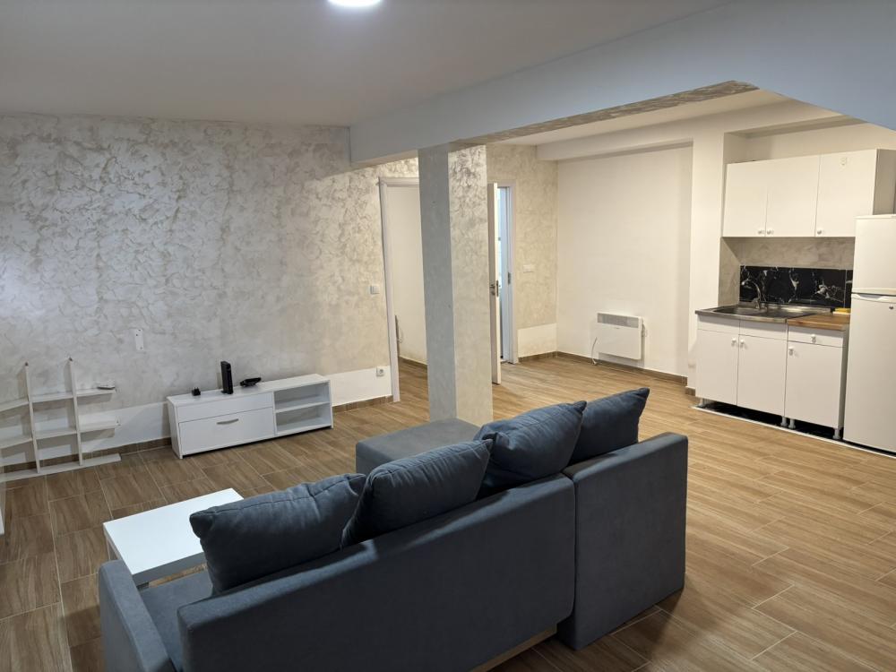 Slika 1 - Ljube Tadića, Jednoiposoban stan za izdavanje, 50m2, 400€