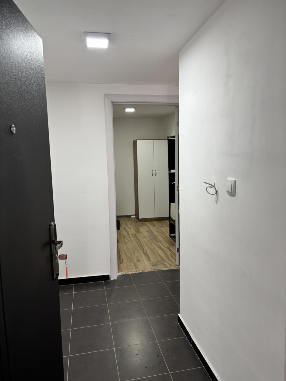 Slika 8 - Ljube Tadića, Jednoiposoban stan za izdavanje, 40m2, 300€