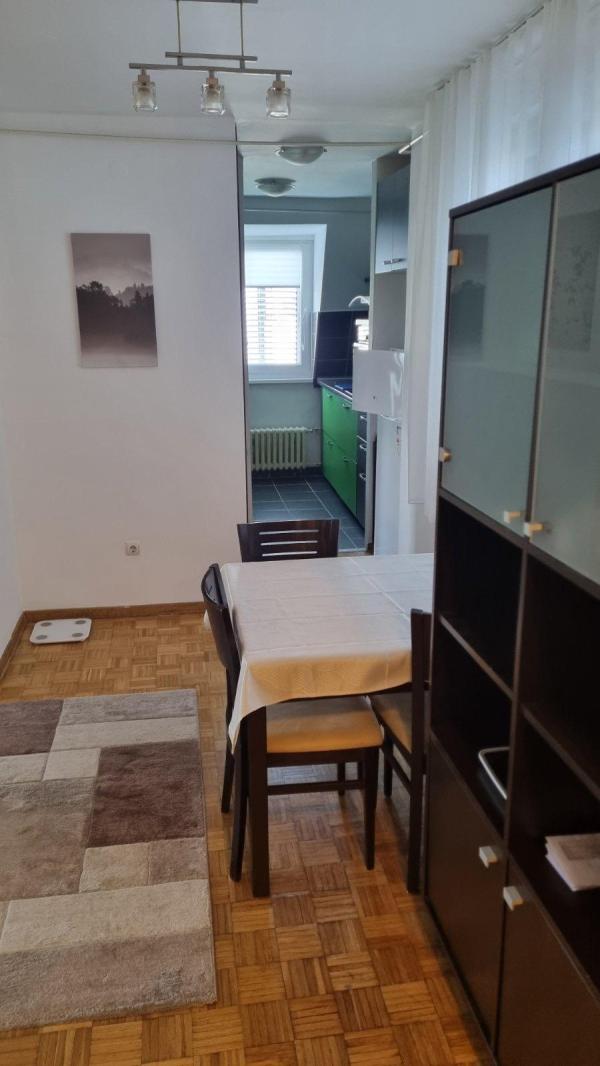 Slika 5 - Prve Pruge, Troiposoban stan za izdavanje, 84m2, 899€