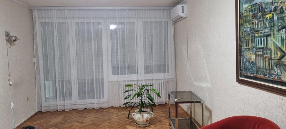 Slika 9 - Omladinskih brigada, Troiposoban stan za izdavanje, 90m2, 900€