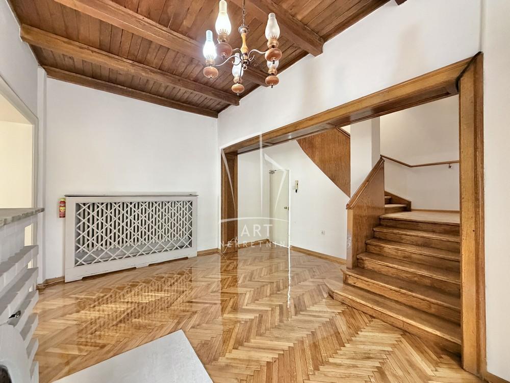 Slika 1 - Palmotićeva, Šestosoban stan za izdavanje, 220m2, 3.000€