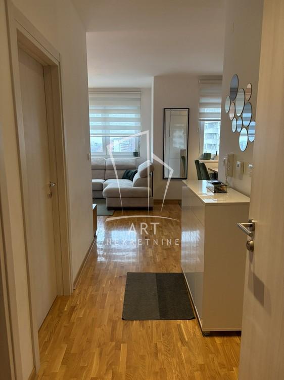 Slika 4 - Bulevar Kralja Aleksandra, Trosoban stan na prodaju, 53m2, 199.900€