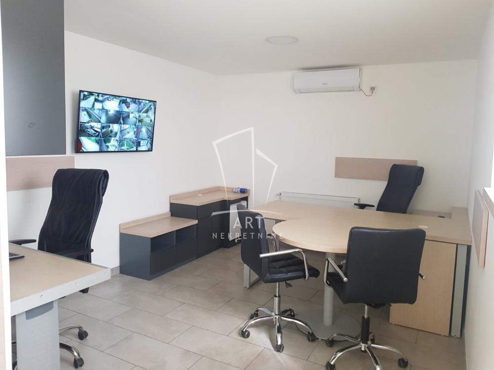 Slika 1 - Gračanička,  Lokal za izdavanje, 209m2, 1.700€