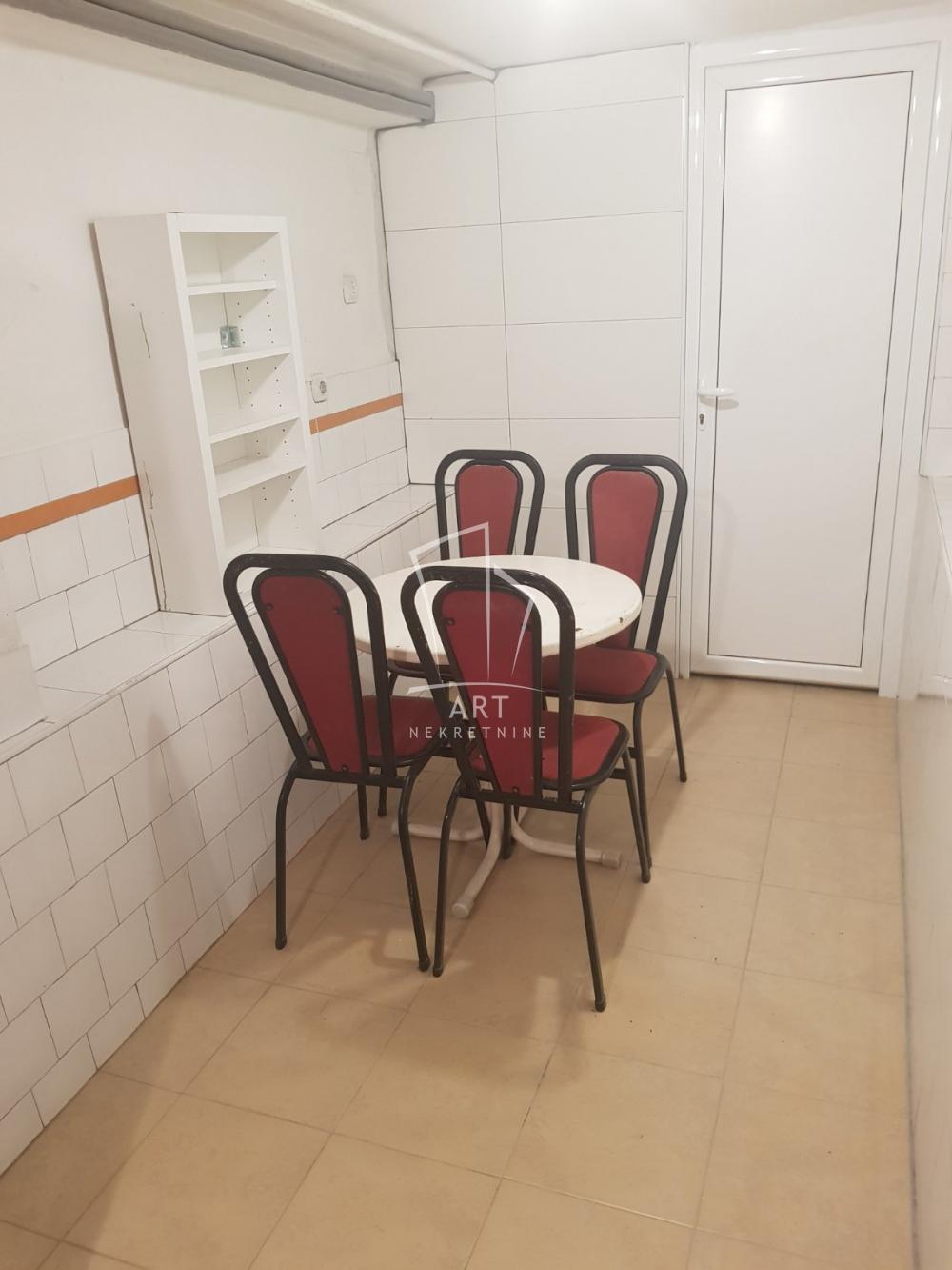 Slika 3 - Gračanička,  Lokal za izdavanje, 209m2, 1.700€