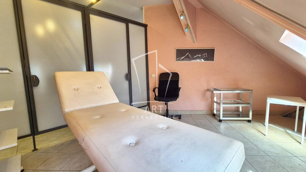 Slika 11 - Bežanijska,  Lokal za izdavanje, 100m2, 650€