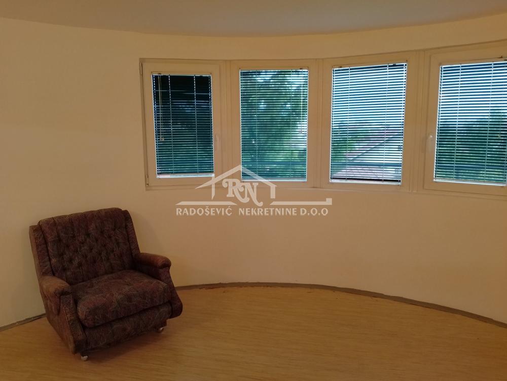 Slika 2 - Arčibalda Rajsa,  Kuća za izdavanje, 180m2, 1.200€