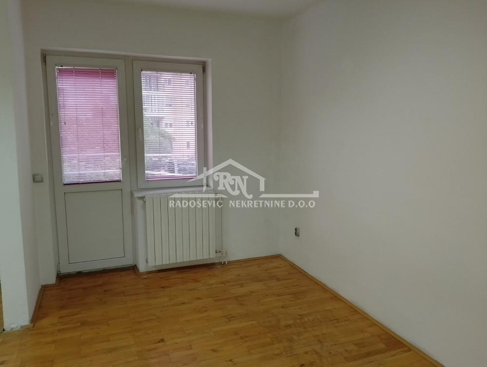 Slika 3 - Arčibalda Rajsa,  Kuća za izdavanje, 180m2, 1.200€
