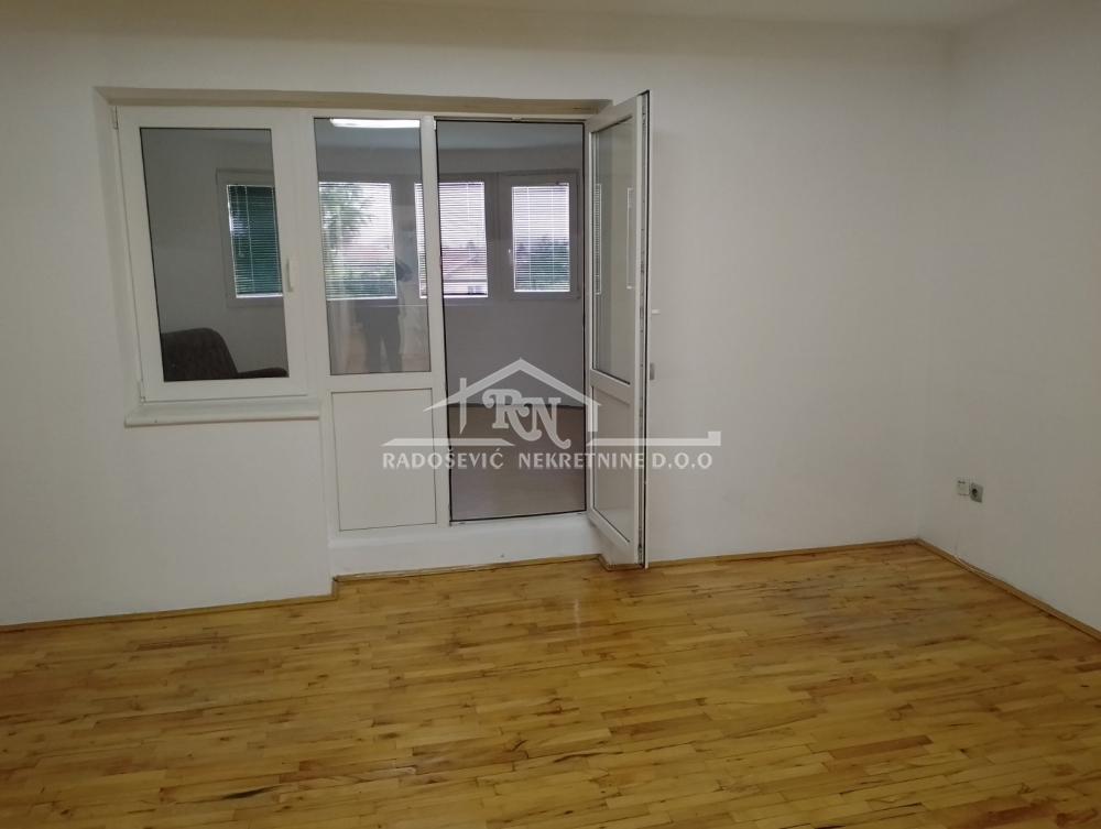 Slika 4 - Arčibalda Rajsa,  Kuća za izdavanje, 180m2, 1.200€