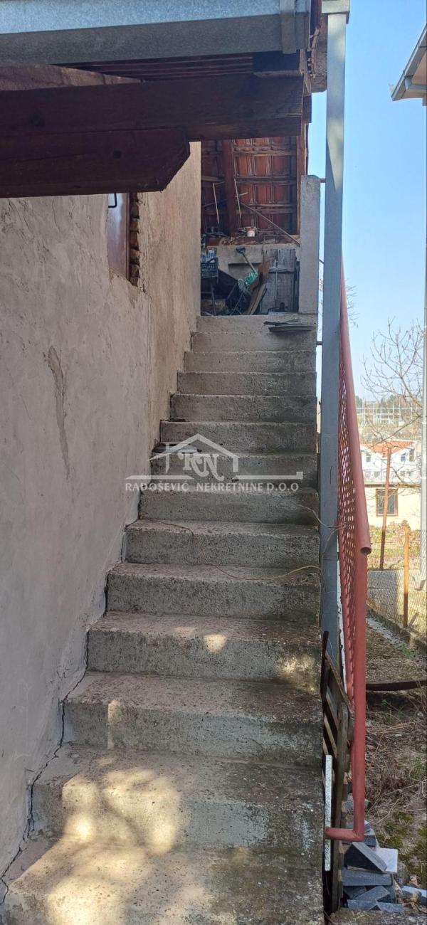 Slika 10 - Jelezovačka,  Kuća na prodaju, 65m2, 200.000€