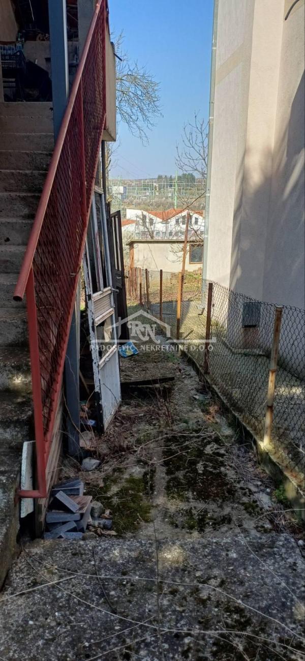 Slika 11 - Jelezovačka,  Kuća na prodaju, 65m2, 200.000€