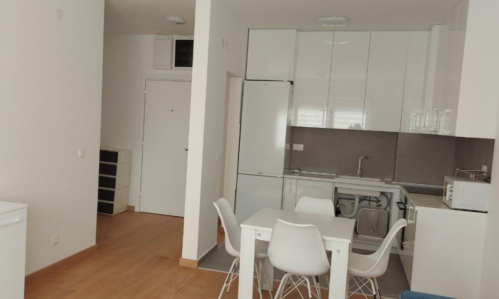 Slika 2 - Bulevar JNA, Dvosoban stan za izdavanje, 46m2, 650€