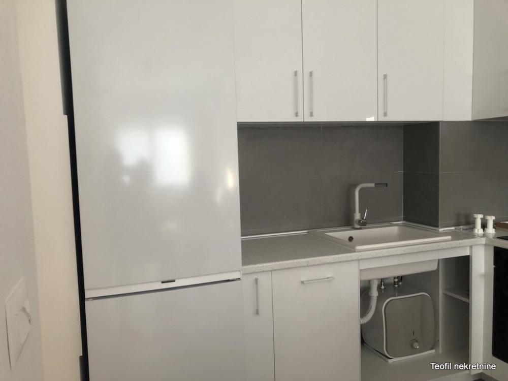 Slika 6 - Bulevar JNA, Dvosoban stan za izdavanje, 46m2, 650€