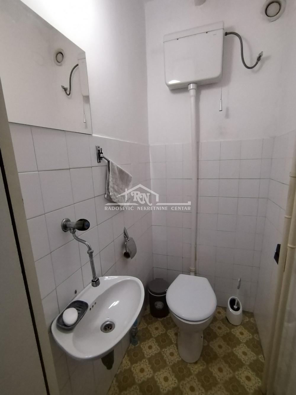 Slika 11 - Karađorđeva, Trosoban stan za izdavanje, 78m2, 760€