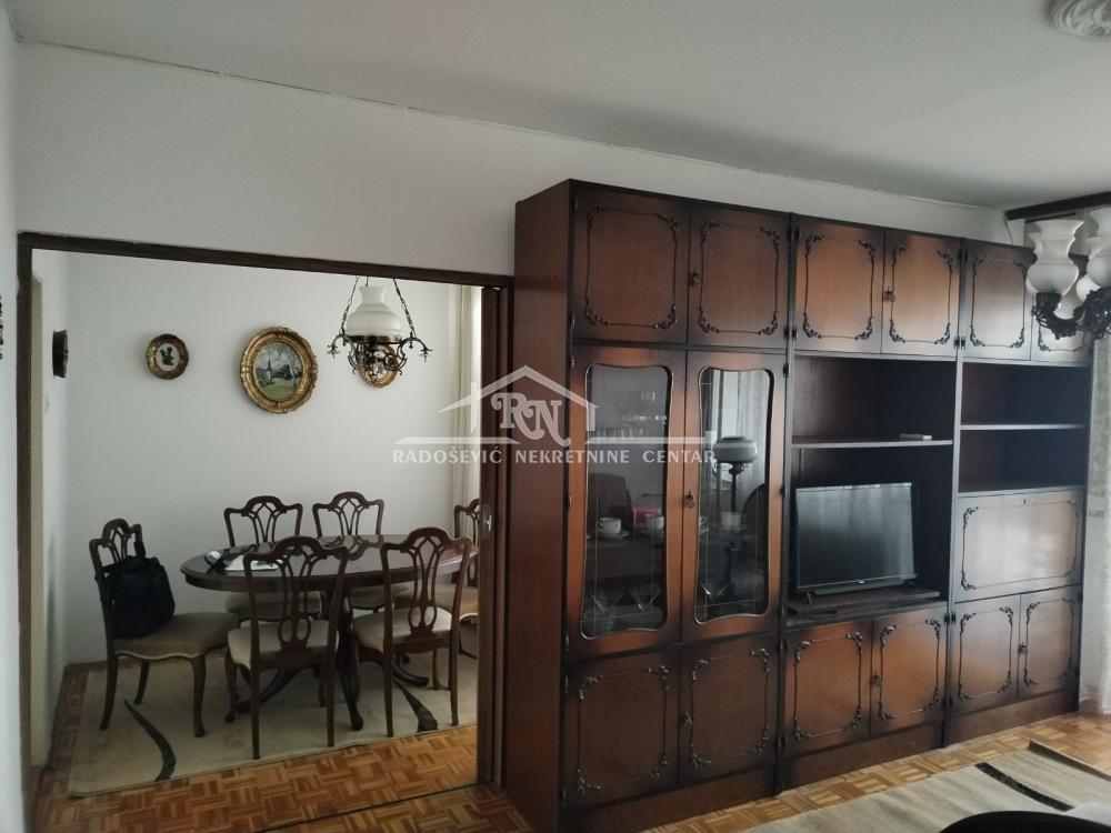 Slika 2 - Karađorđeva, Trosoban stan za izdavanje, 78m2, 760€