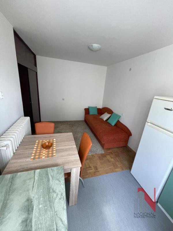 Slika 3 - BULEVAR KRALJA PETRA I, Jednoiposoban stan za izdavanje, 40m2, 300€