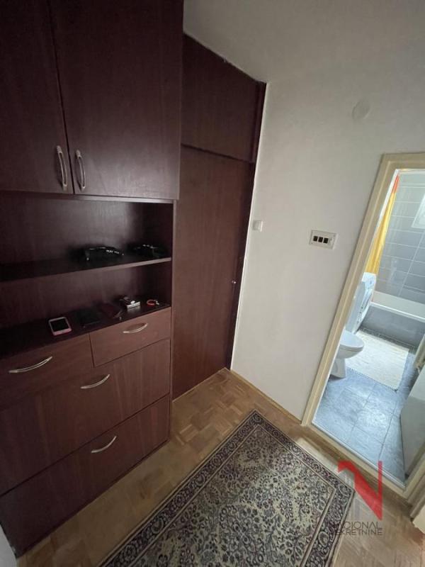 Slika 5 - BULEVAR KRALJA PETRA I, Jednoiposoban stan za izdavanje, 40m2, 300€
