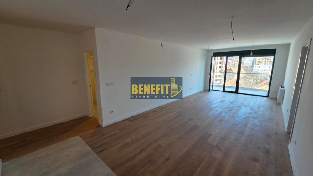 Glavna slika -Četvorosoban stan na prodaju, 94m2, 286.700€