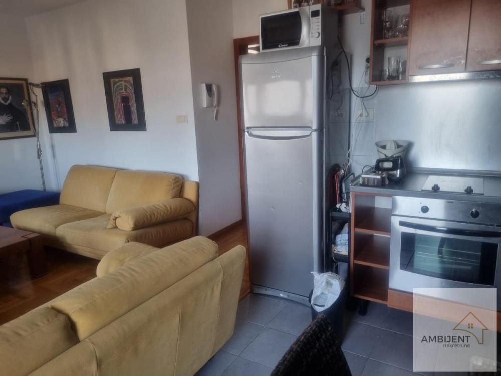 Slika 2 - Dvosoban stan za izdavanje, 45m2, 600€