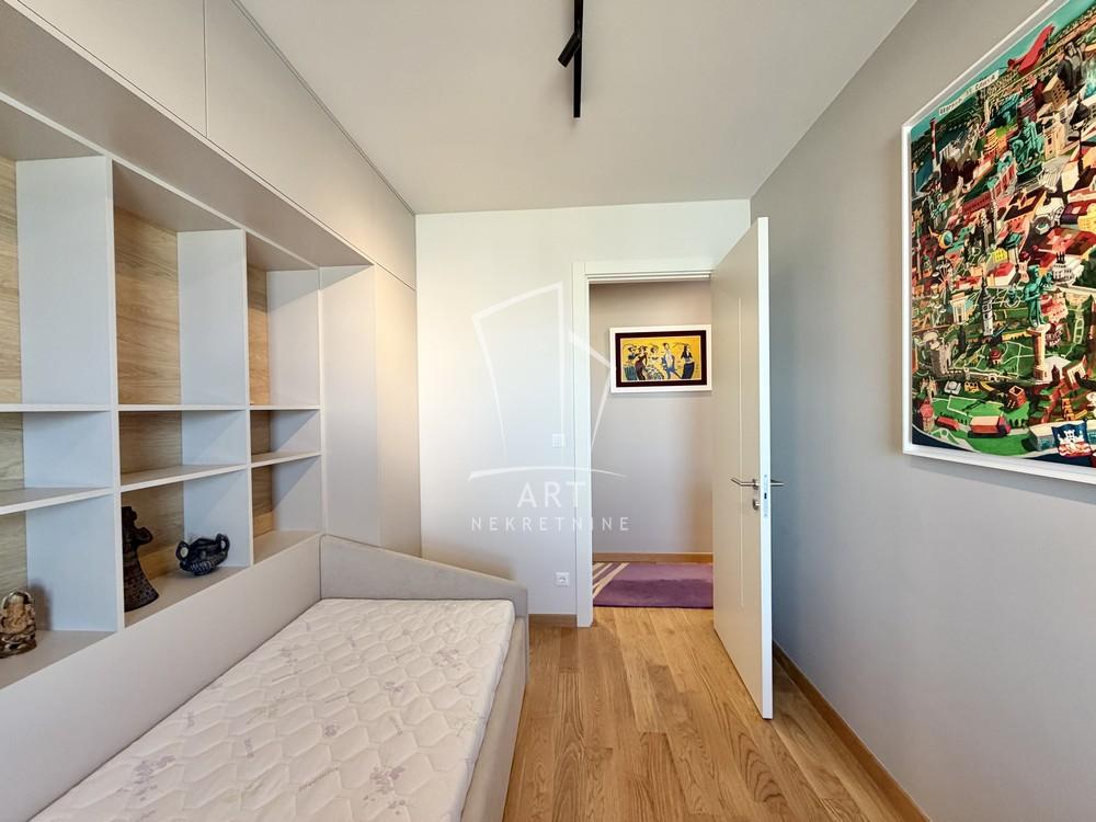 Slika 11 - Tadije Sondermajera, Trosoban stan za izdavanje, 98m2, 2.000€