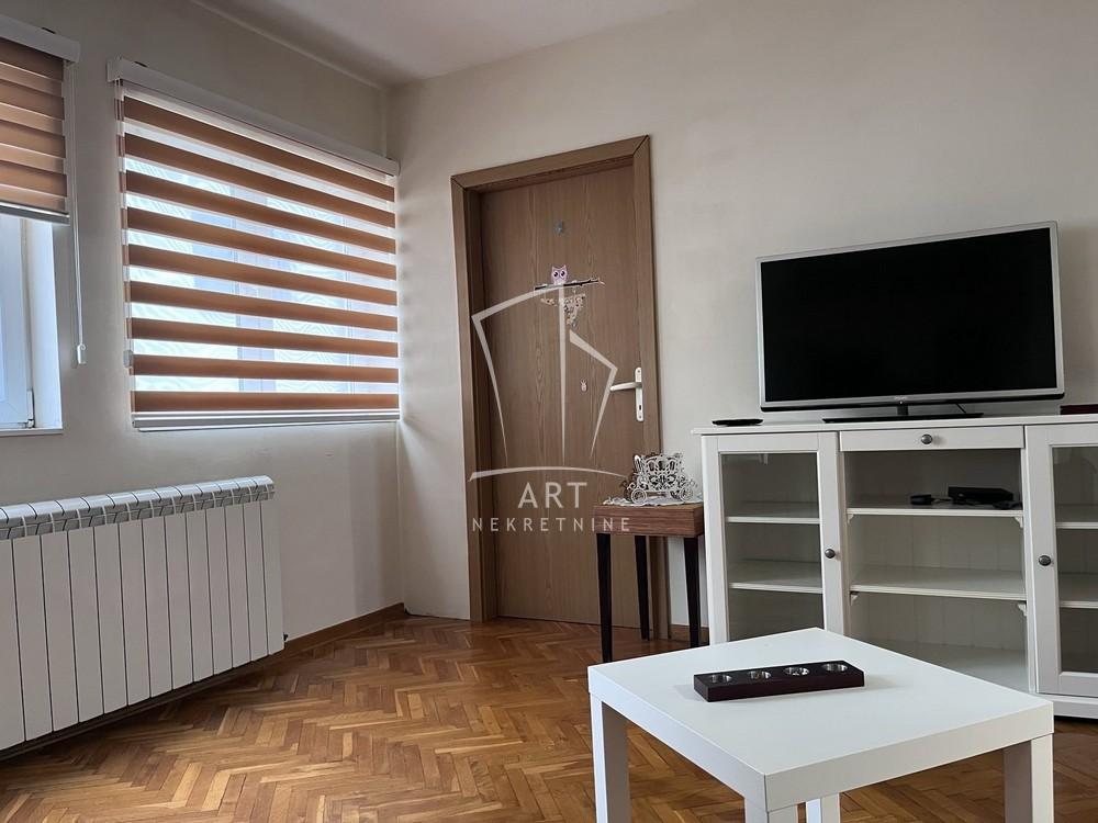 Slika 3 - Vidovdanska, Dvosoban stan za izdavanje, 48m2, 500€