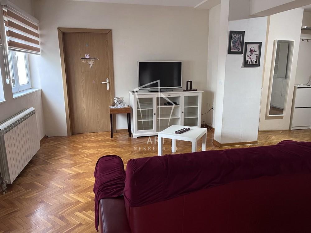 Slika 1 - Vidovdanska, Dvosoban stan za izdavanje, 48m2, 500€