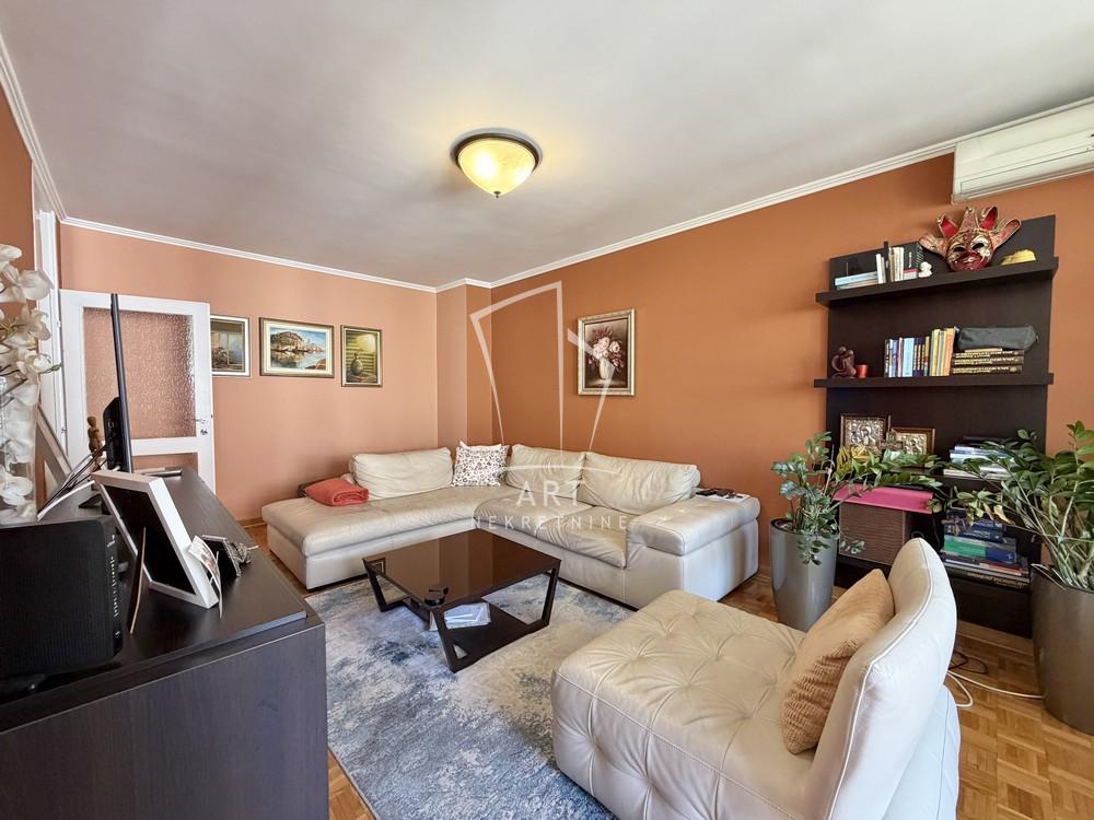 Slika 2 - Bulevar Mihajla Pupina, Četvorosoban stan na prodaju, 103m2, 429.000€