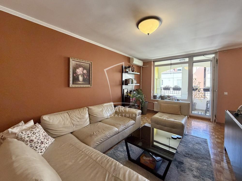 Glavna slika -Bulevar Mihajla Pupina, Četvorosoban stan na prodaju, 103m2, 429.000€