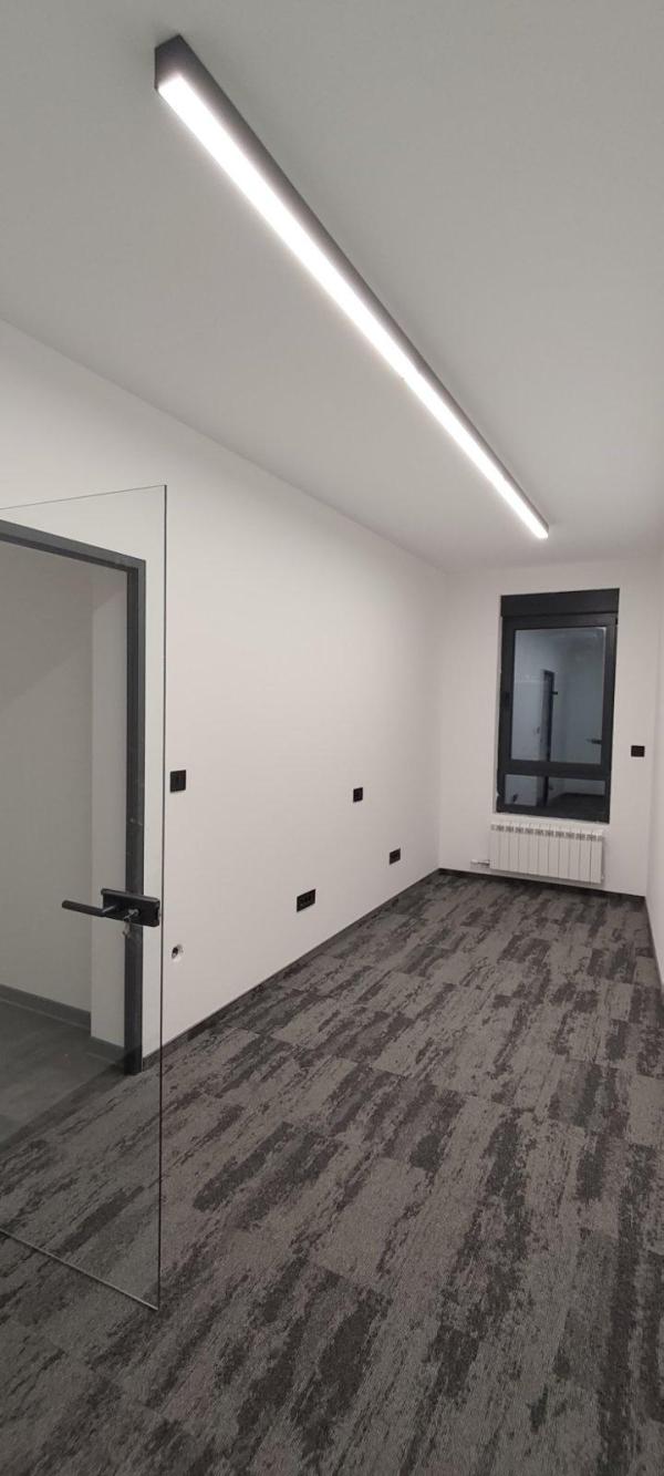 Slika 7 - Dragoslava Srejovića,  Lokal za izdavanje, 180m2, 2.880€