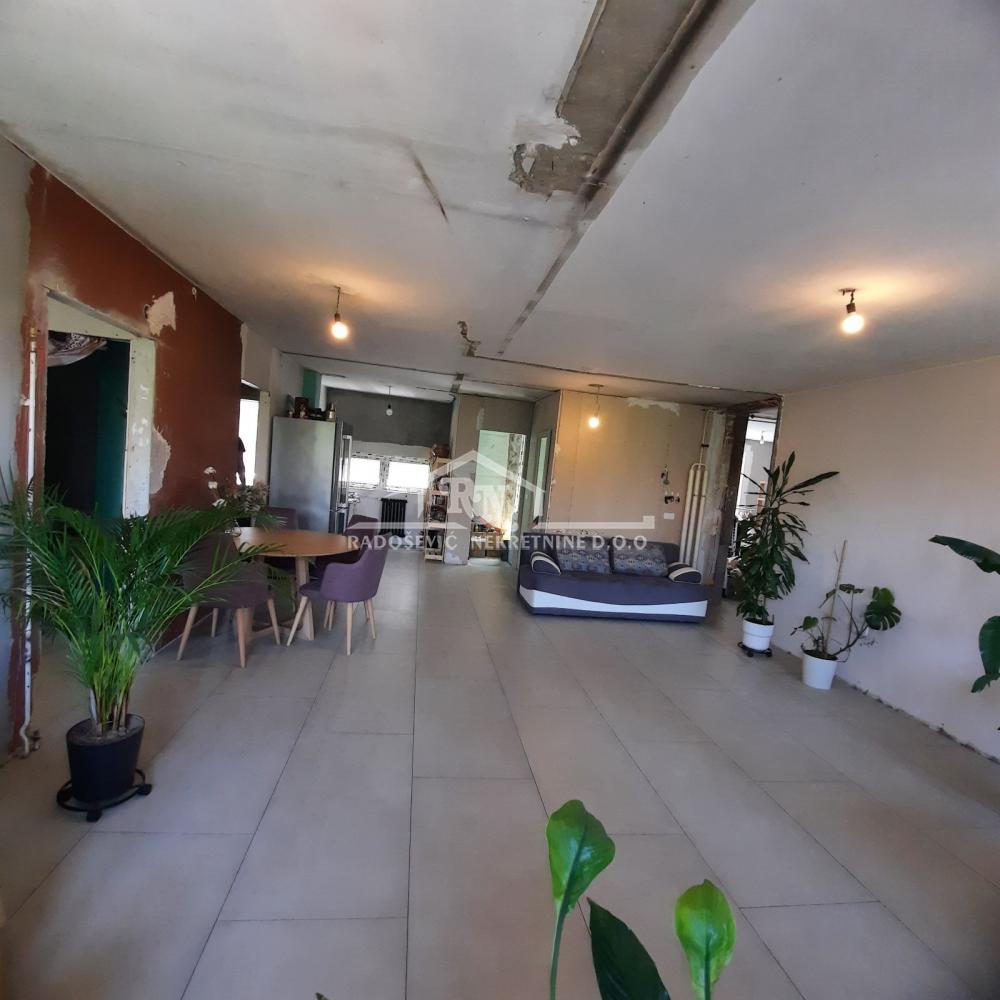 Slika 5 - Bulevar oslobođenja, Trosoban stan na prodaju, 84m2, 197.000€