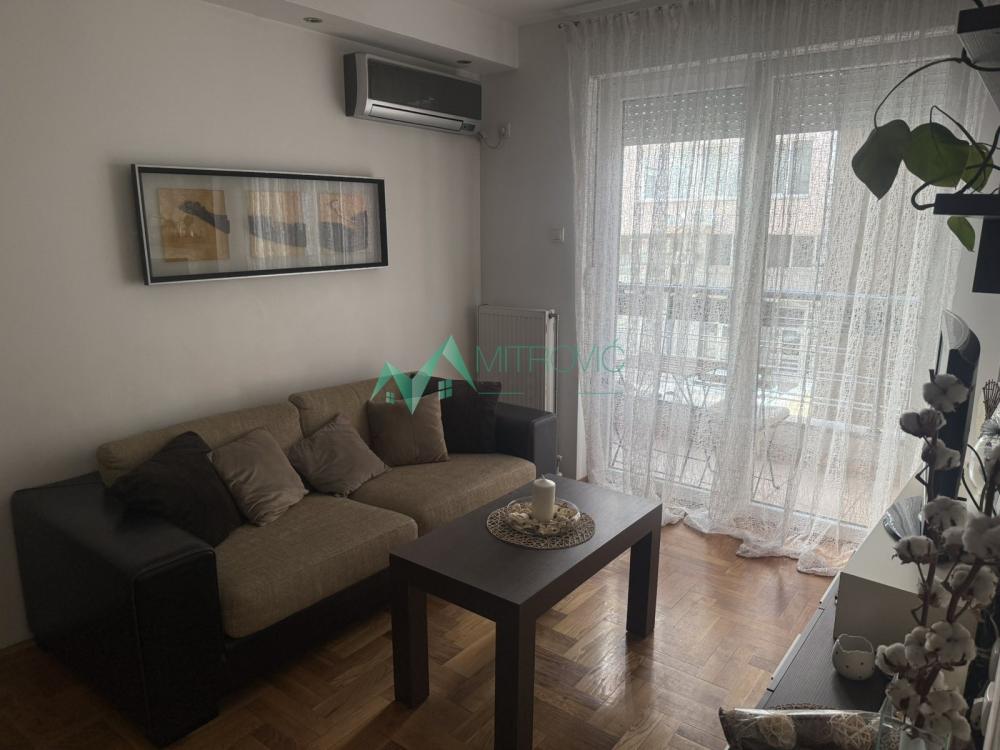 Slika 2 - Dvosoban stan za izdavanje, 37m2, 450€