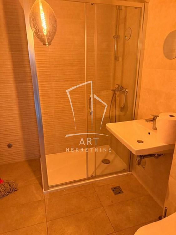 Slika 9 - Tadije Sondermajera, Četvorosoban stan za izdavanje, 106m2, 1.600€