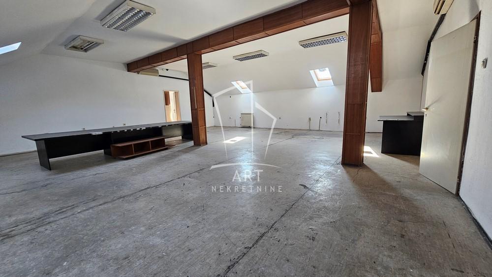 Slika 1 - Mirijevski Bulevar,  Lokal za izdavanje, 634m2, 6.600€