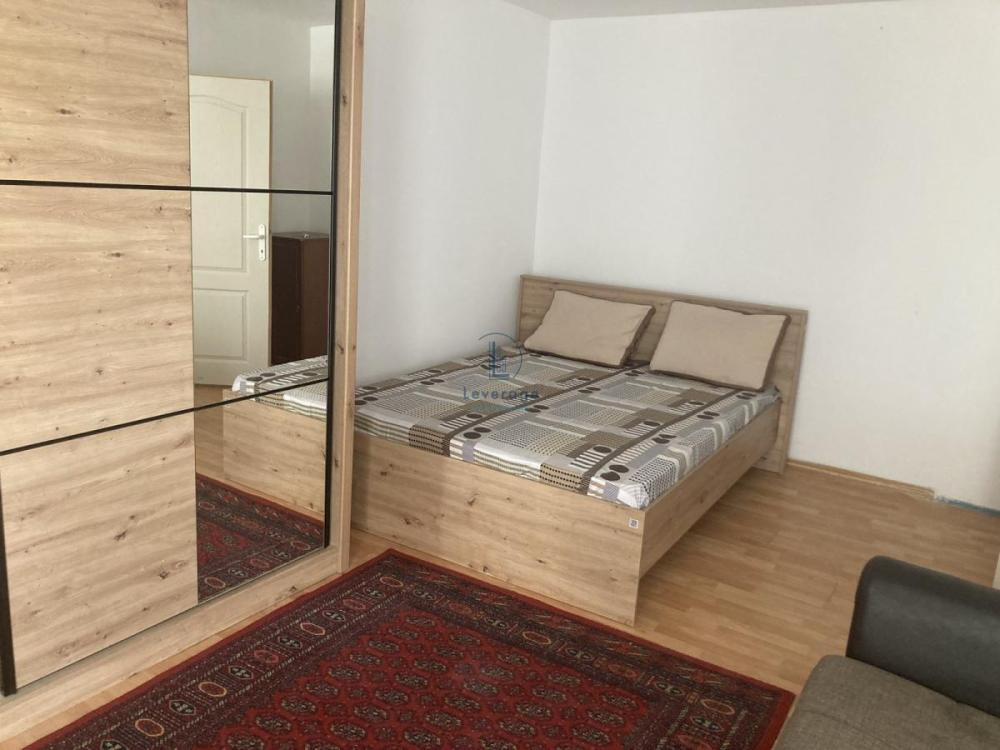Slika 2 - Frontovska, Dvosoban stan za izdavanje, 50m2, 350€