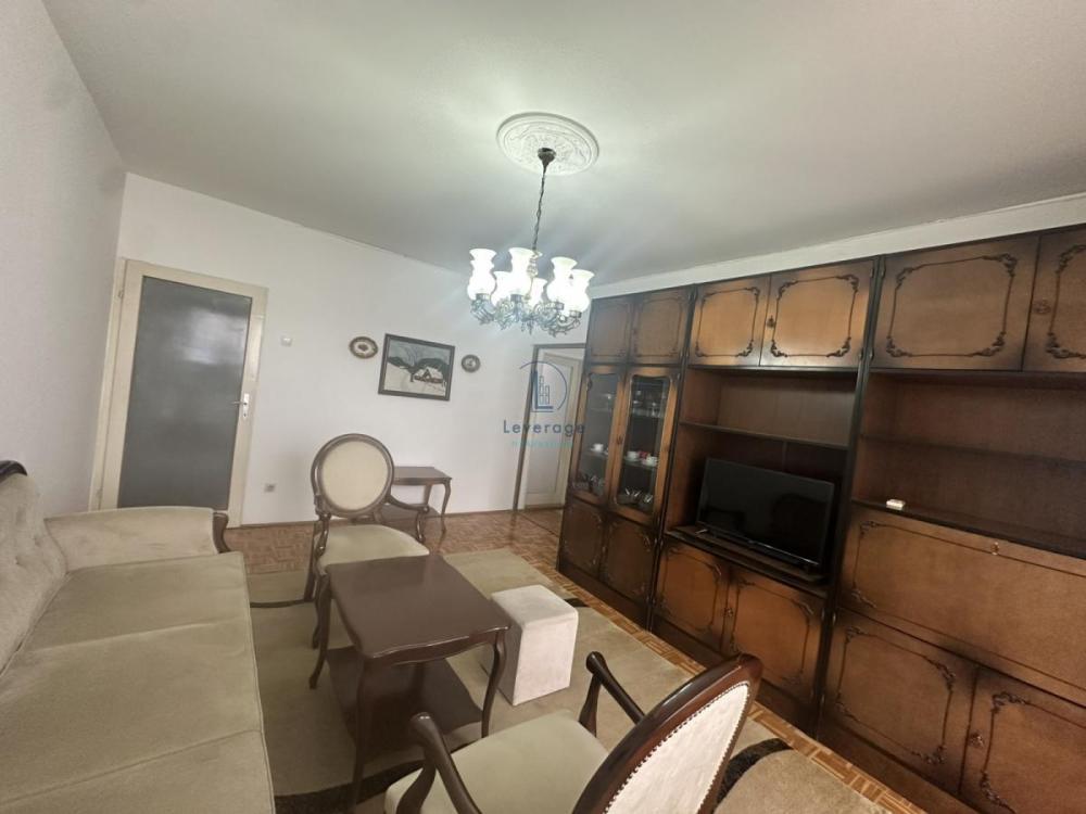 Slika 2 - Karađorđeva, Trosoban stan za izdavanje, 78m2, 760€