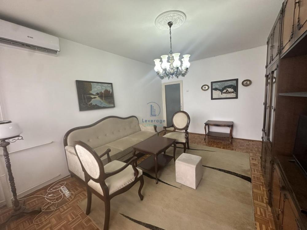 Slika 1 - Karađorđeva, Trosoban stan za izdavanje, 78m2, 760€