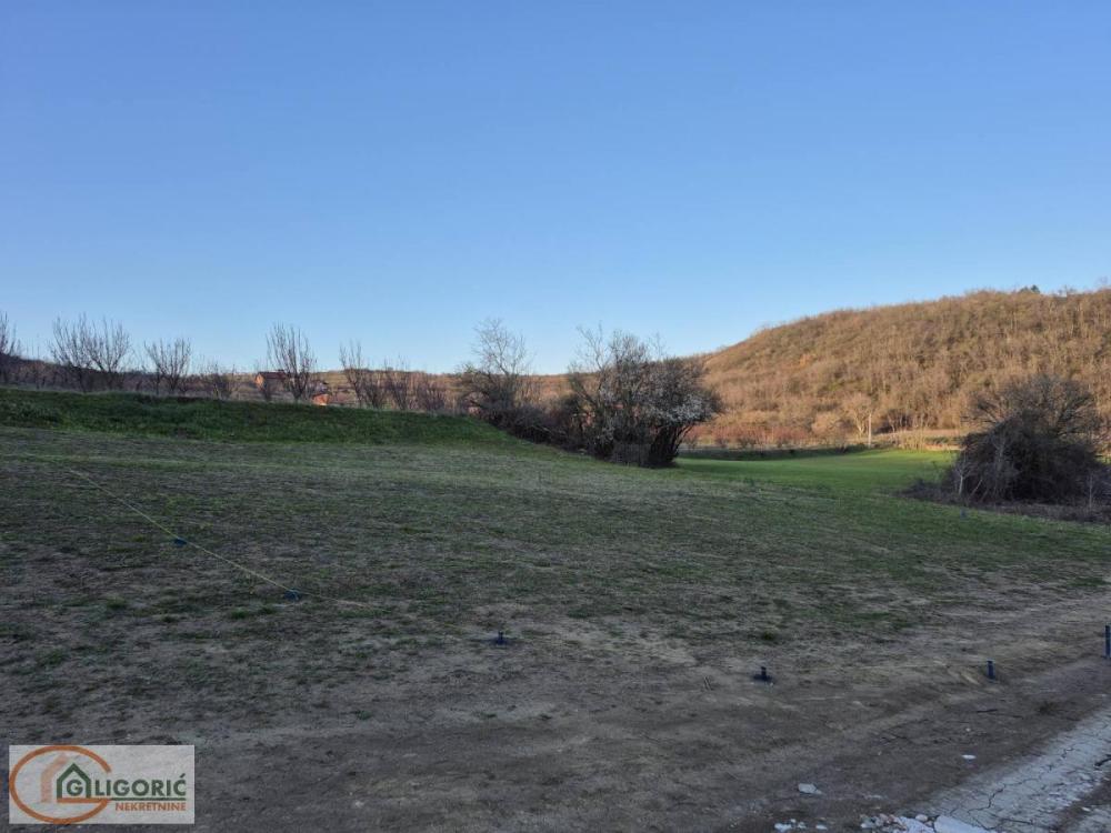 Slika 2 - Maršala Tita Plac na prodaju, Palilula, Slanci, 45.500€