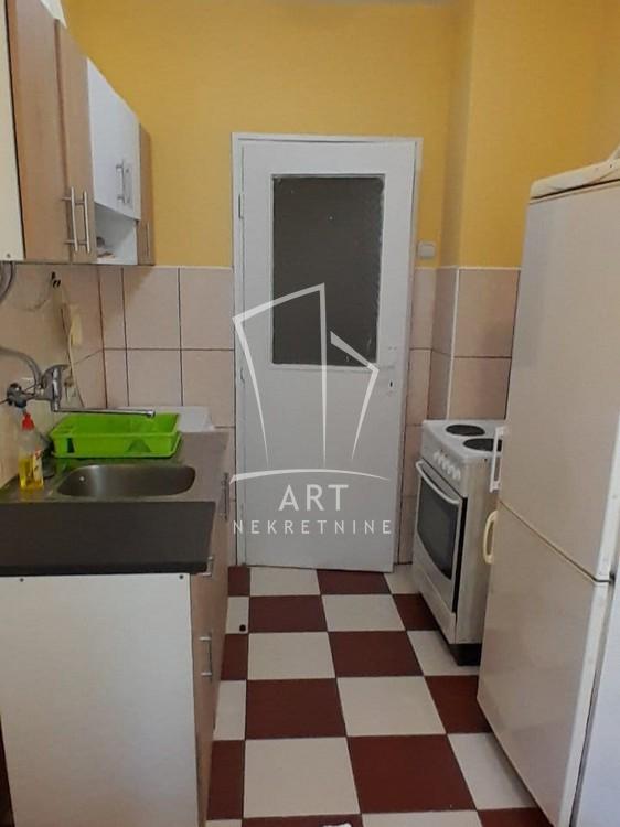 Slika 4 - Strumička, Dvosoban stan za izdavanje, 45m2, 450€