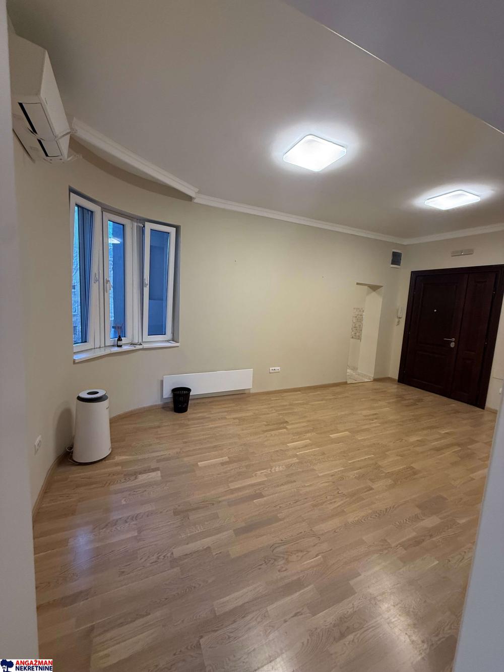 Slika 7 - Strahinjića Bana, Trosoban stan na prodaju, 56m2, 319.000€