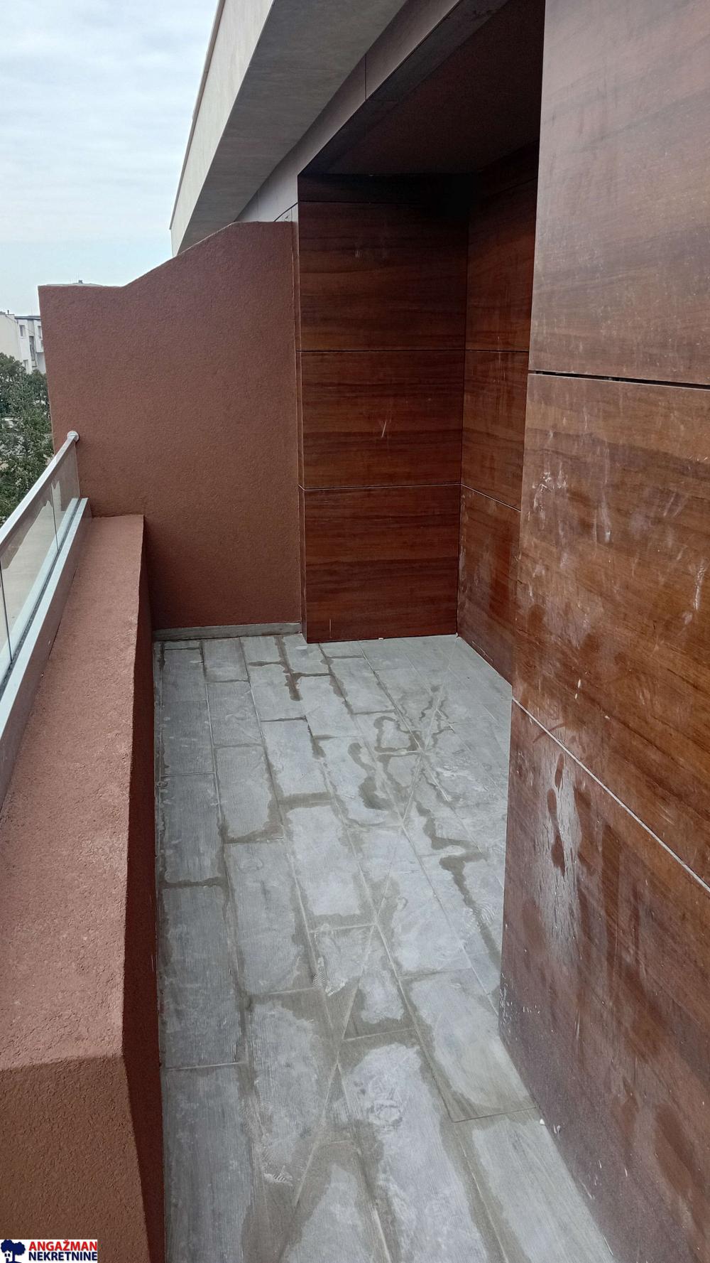 Slika 5 - Zahumska, Šestosoban stan na prodaju, 132m2, 545.000€