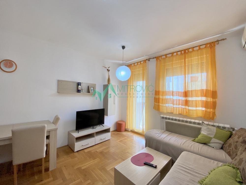 Slika 1 - Dvoiposoban stan za izdavanje, 51m2, 350€