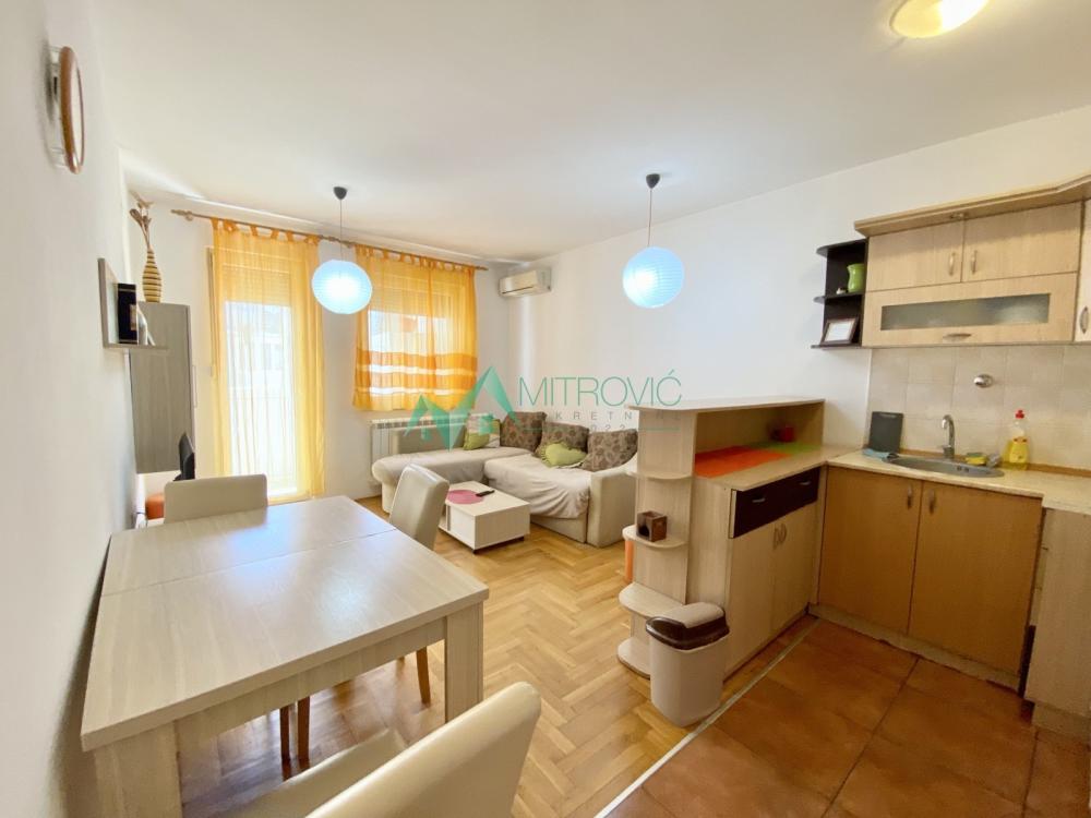 Slika 2 - Dvoiposoban stan za izdavanje, 51m2, 350€