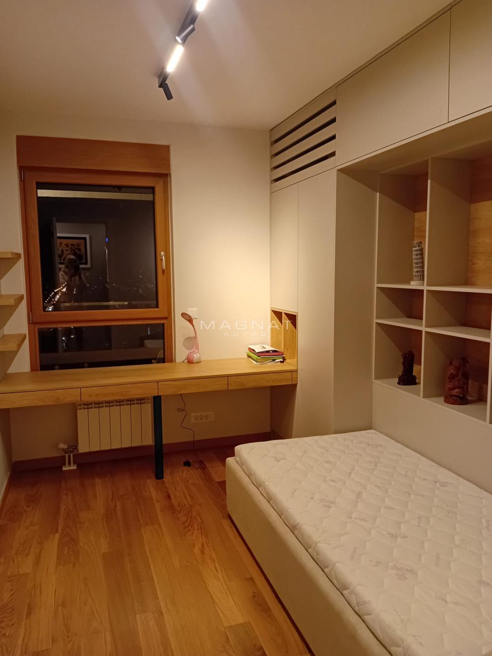 Slika 10 - Tadije Sondermajera, Trosoban stan za izdavanje, 98m2, 2.000€