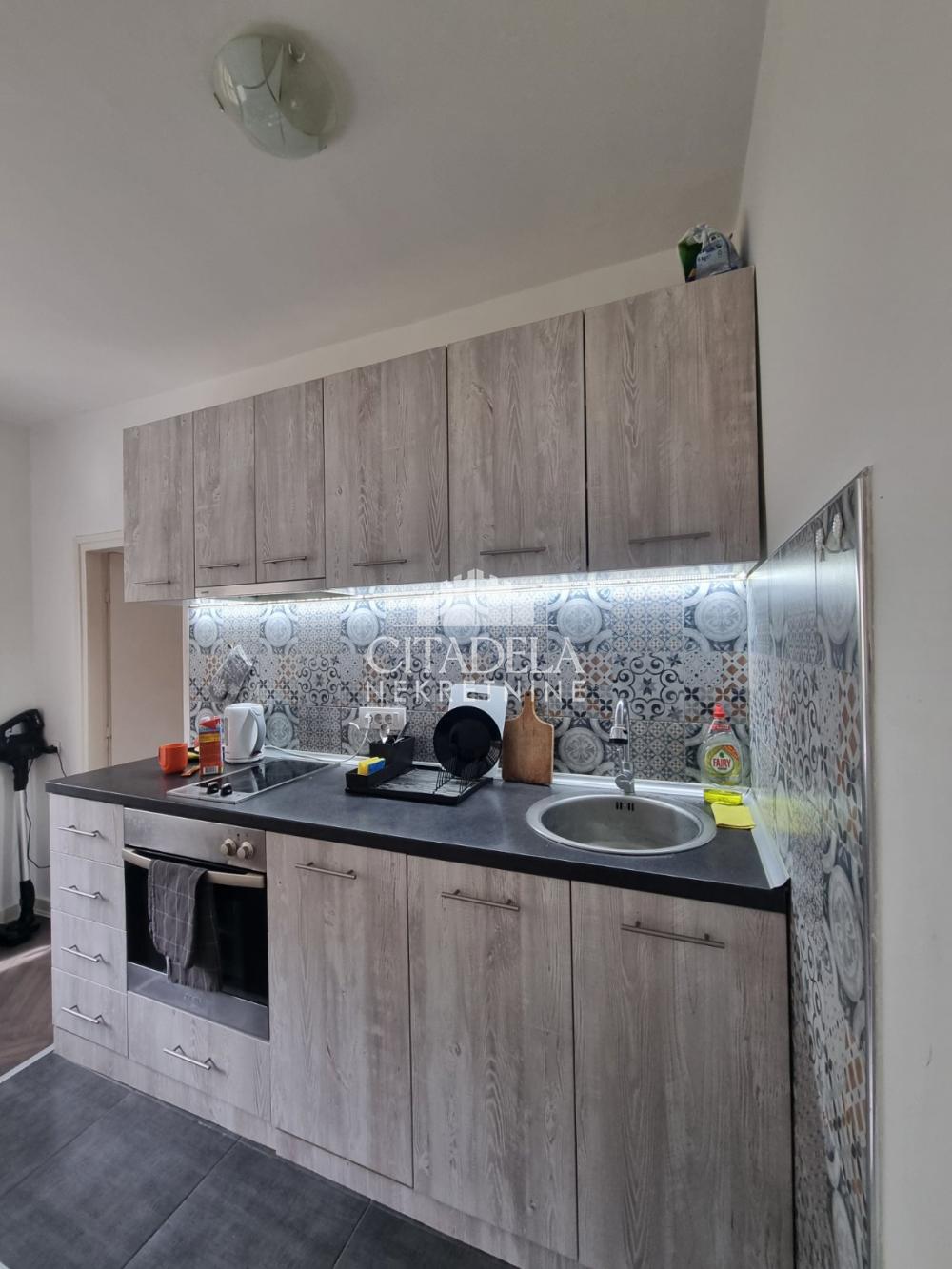 Slika 11 - Jure Keroševića, Dvosoban stan na prodaju, 42m2, 125.000€