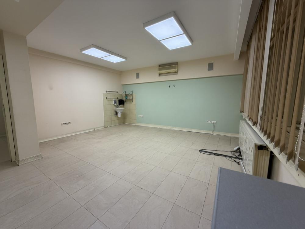 Slika 4 - Tiršova, Trosoban stan za izdavanje, 78m2, 1.100€