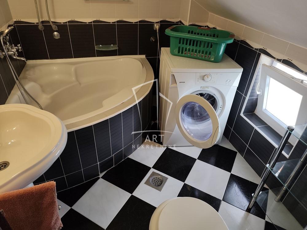 Slika 8 - Lovačka, Trosoban stan za izdavanje, 72m2, 500€